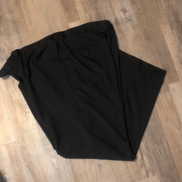 Haggar Dark Grey Men Dress Pants 44x30 - Picture 1 of 8